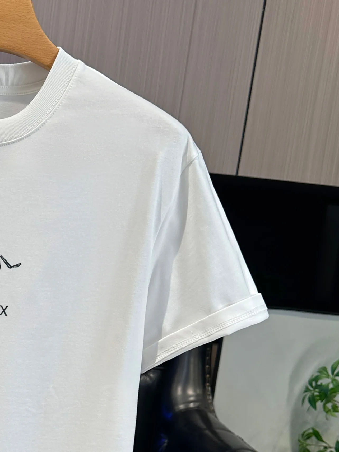 ARC`TERYX 2026 Classic T ， Breathable ， ， ！ Same Style ：White Black Gray Size：S M L XL